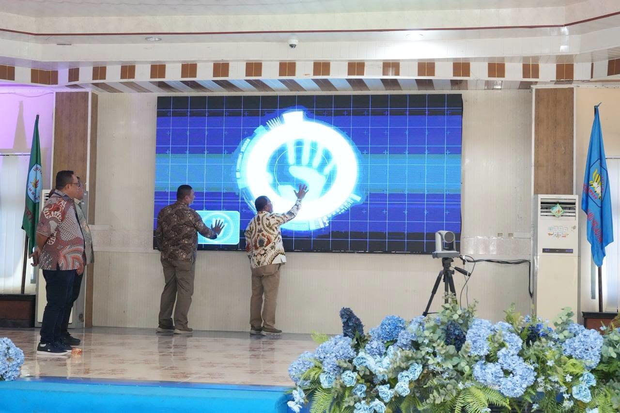 Unpatti Luncurkan FORKOM FKIP Se-Indonesia dari Ambon, Dorong Kolaborasi Cetak Guru Profesional