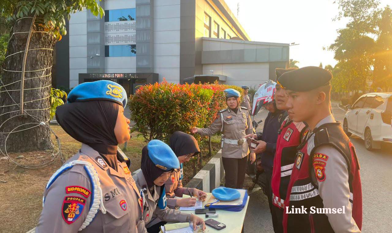 Tujuh Personel Polda Sumsel Kena Tilang Saat Razia Disiplin Internal, SIM Habis hingga STNK Tak Dibawa