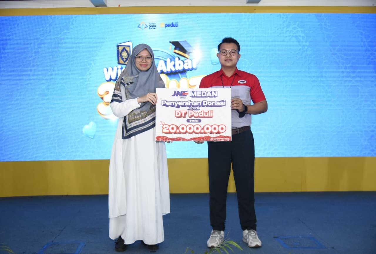 JNE Medan Salurkan Zakat Rp200 Juta ke 11 Lembaga Sosial, Bantuan untuk Santri dan Yatim Piatu