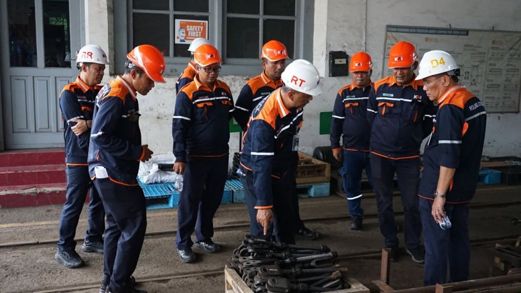 KAI Services Buka Lowongan HSE Staff untuk Lulusan S1, Ini Syarat dan Cara Daftarnya