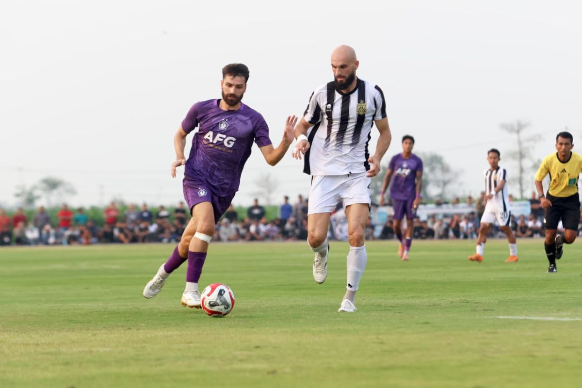 Persik Kediri Taklukkan Bhayangkara Presisi Lampung FC 2-1, Dua Gol Jose Enrique Bawa Kemenangan di Laga Uji Coba