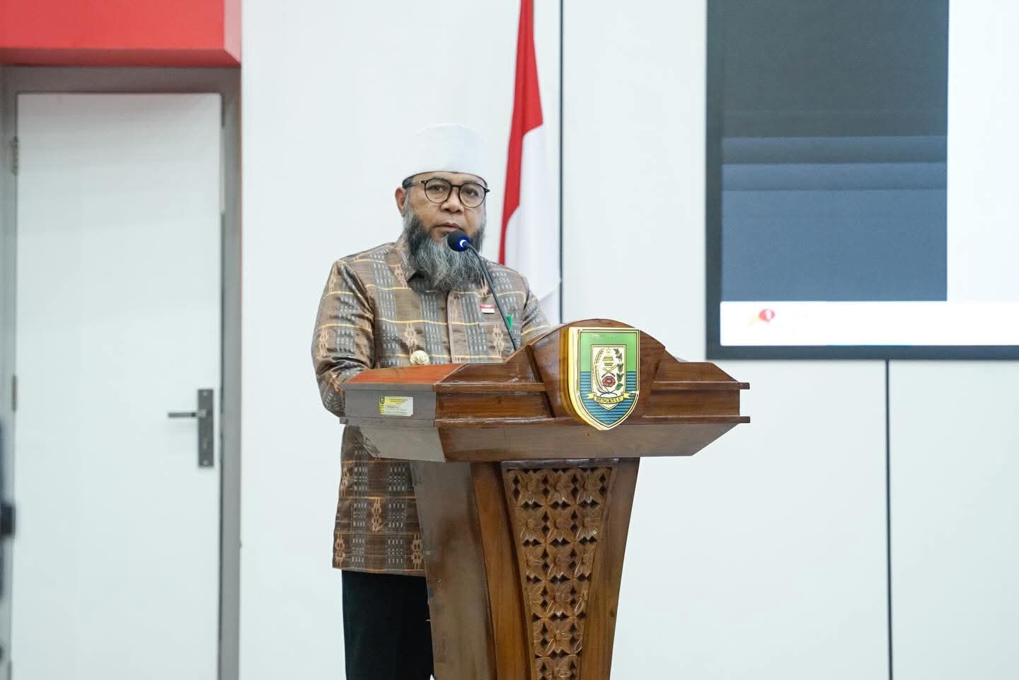 Gubernur Bengkulu Perintahkan BPKD Cairkan Gaji ke-13 ASN dan P3K, Anggaran Rp 60 Miliar Ditargetkan Rampung Senin