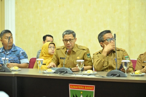 Pemprov Sumatera Barat Terjunkan Personel TNI/Polri di SPBU untuk Awasi Penyaluran BBM Subsidi