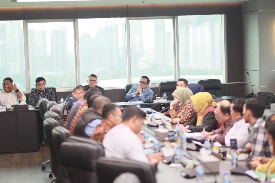 Nasib 6.438 PPPK Paruh Waktu di Jambi Dipertanyakan, Ivan Wirata Desak Pemerintah Susun Roadmap Kepastian Karier