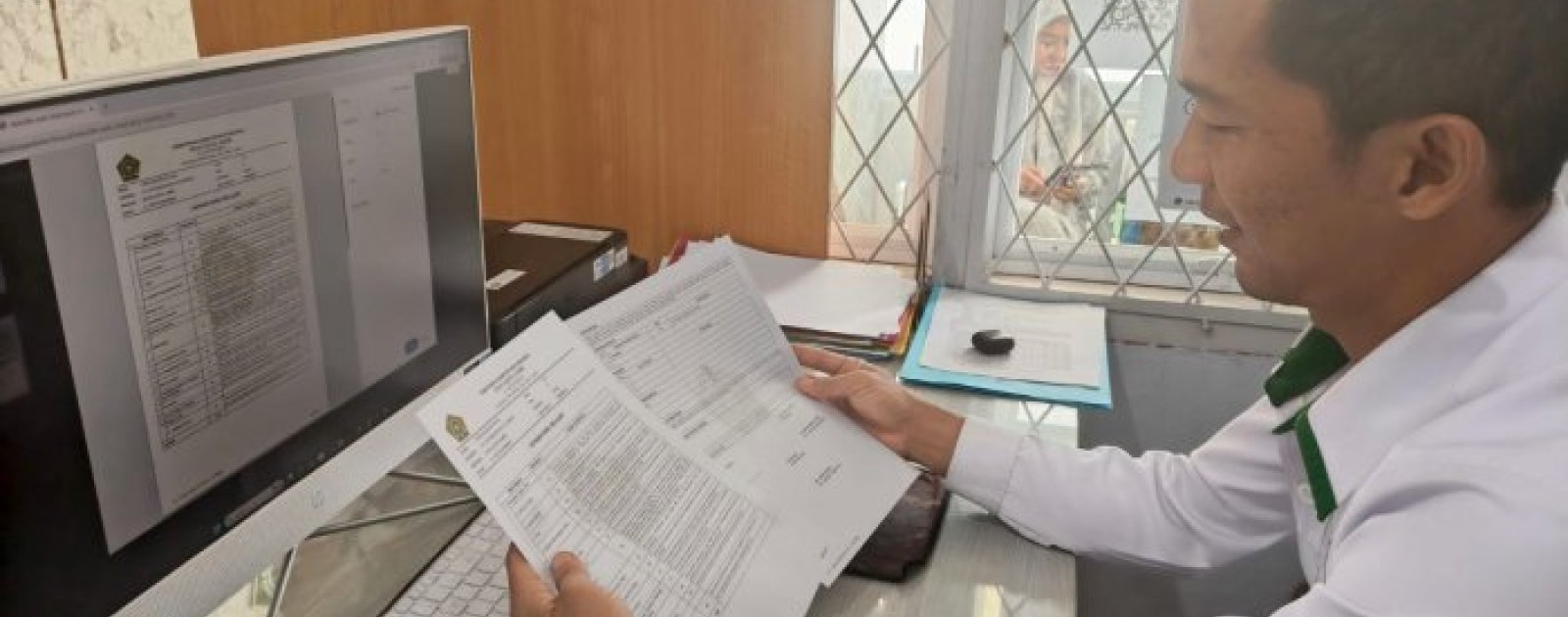 Tendik MTsN 2 Kota Jambi Kebut Cetak Rapor Digital Madrasah untuk Kelas 9, Target Rampung Sebelum Pembagian 2 Juni 2026