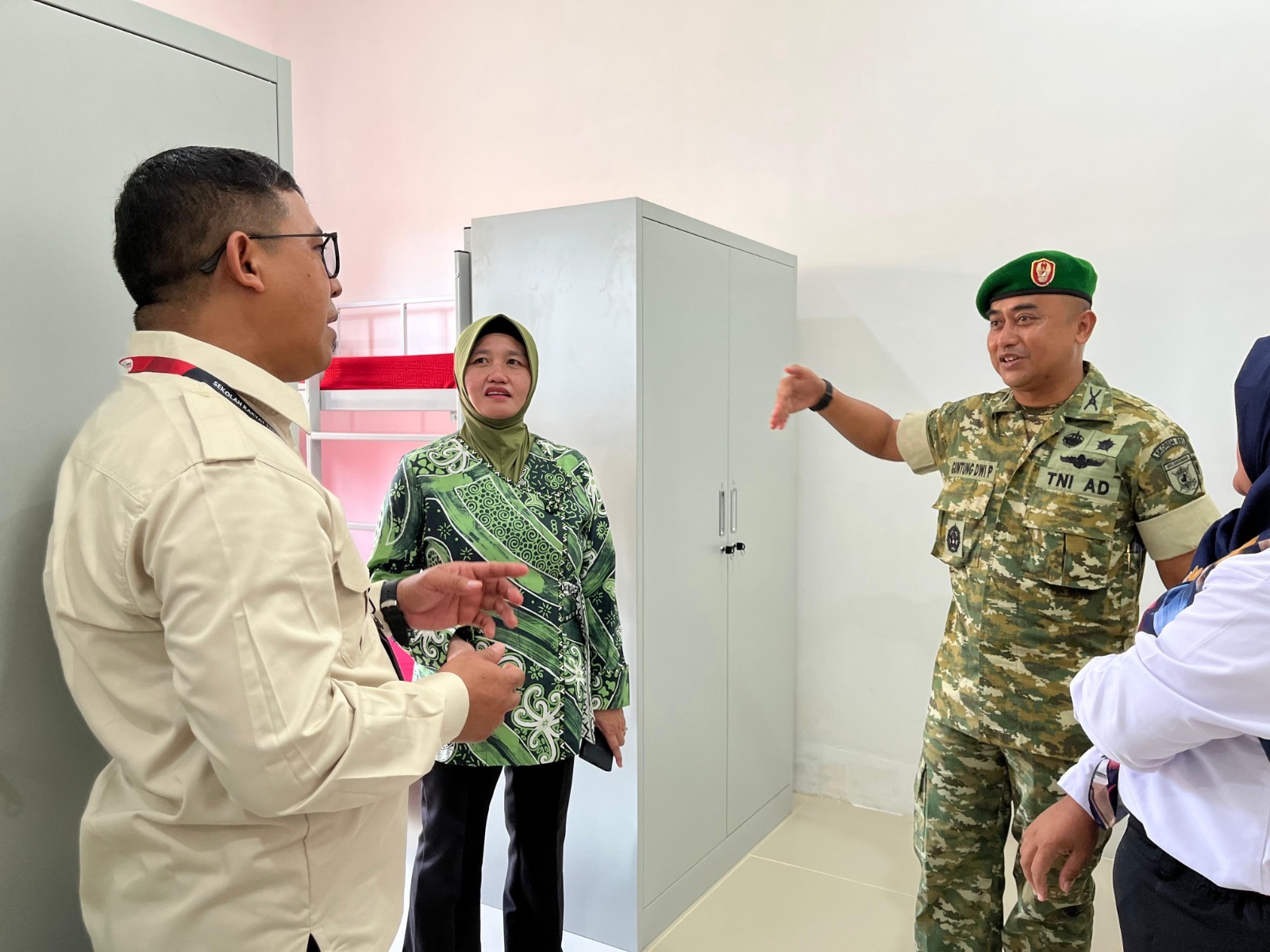 Sekda Samarinda Soroti Pengamanan Tangga dan Lantai Dua Sekolah Rakyat Terintegrasi 2, 533 Siswa Ikuti MPLS