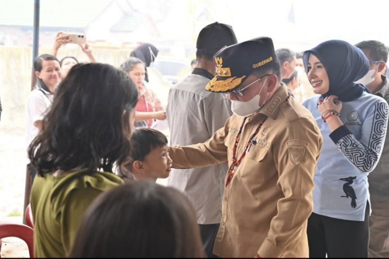 Gubernur Kalteng Temui Warga di 3 Kabupaten Terdampak Karhutla, Salurkan Bantuan hingga Masker