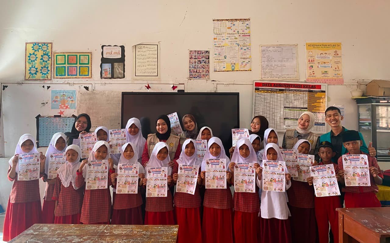 Mahasiswa KKN USK Ajak Siswa SD di Pidie Jaya Kenali Hukum Lewat Permainan Edukatif