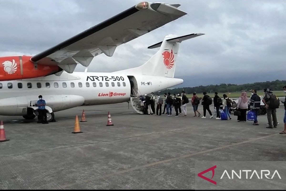 Kabut Asap Karhutla Kalsel Berimbas ke Balikpapan, Dua Penerbangan dari Bandara Sepinggan Tertunda Hingga 99 Menit