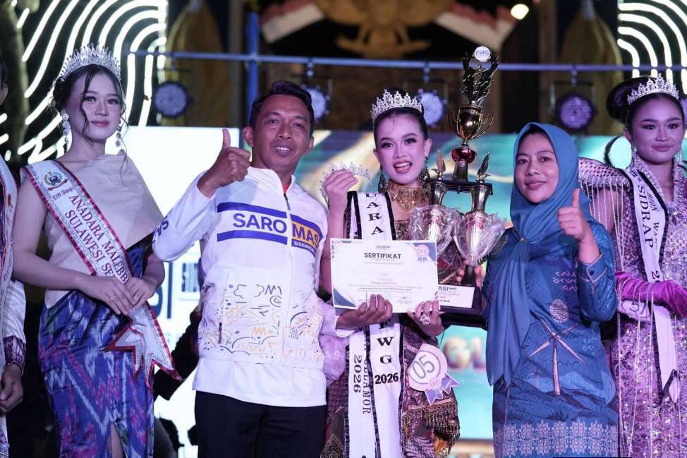 Fashion Wastra Glamour 2026 di Sidrap Seret Talenta dari Makassar hingga Sulbar, Bupati Minta Jadi Agenda Rutin