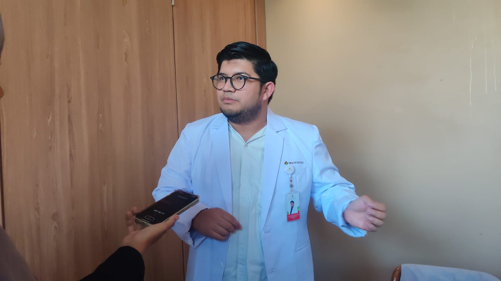 Dokter Eka Hospital Cilegon Ungkap Kaitan Overthinking dan GERD: Stres Picu Asam Lambung Kambuh