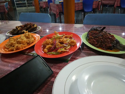 Rekomendasi Warung Makan Ternate 2026: 10 Tempat Kuliner Favorit Warga