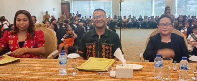 Lomba Paduan Suara PAUD di Kupang Diwarnai Tingkah Lucu Peserta, Juri Sampai Abadikan Momen dengan Ponsel