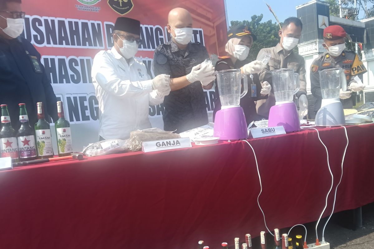 Kejari Pasaman Barat Musnahkan Sabu 708 Gram dan Ganja 1,3 Kilogram dari 56 Perkara, Didominasi Narkotika