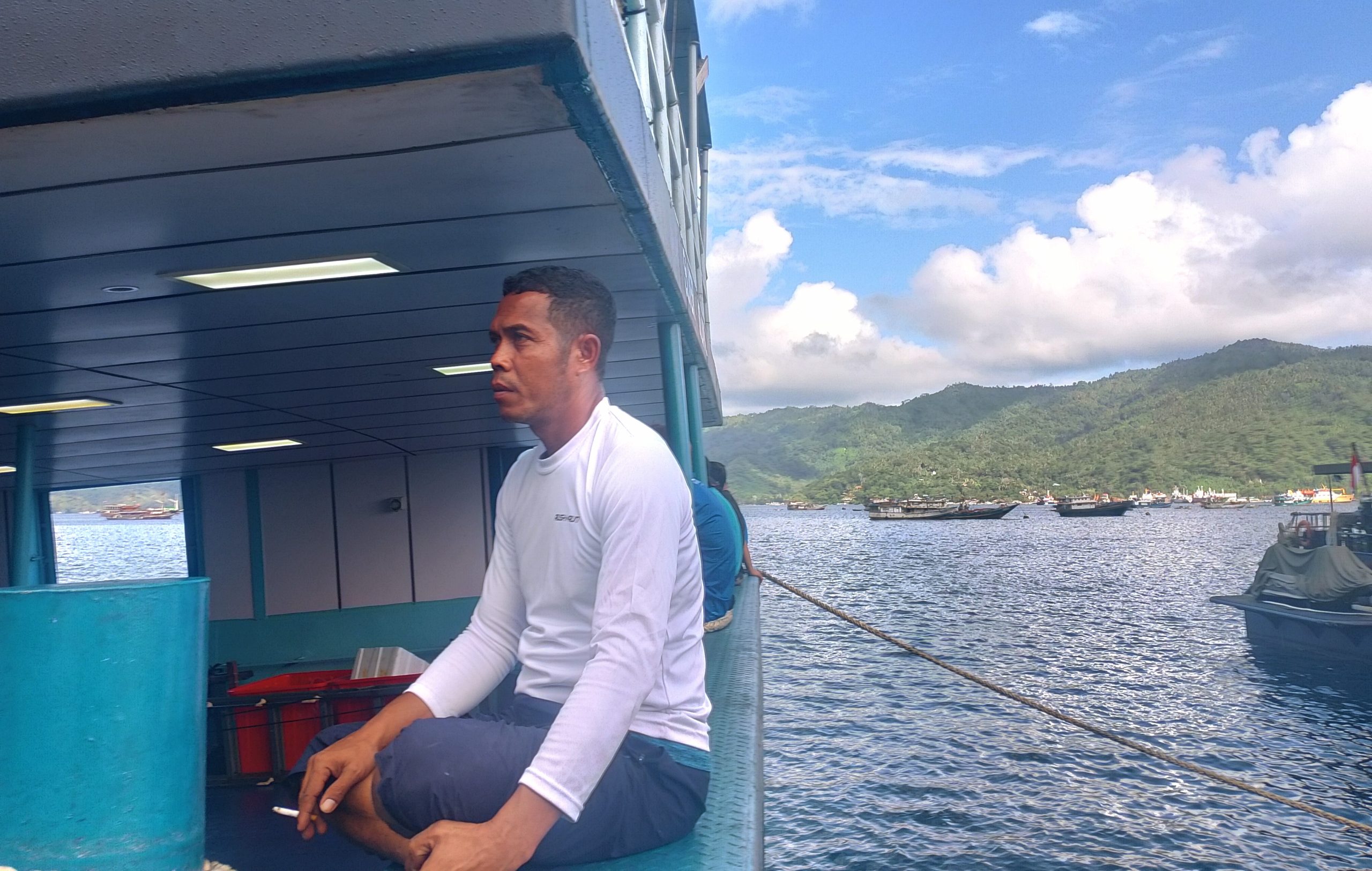 Tatapan Kosong Anak Buah Kapal di Bitung Usai Nyaris Selundupkan 1,2 Ton Ikan Napoleon ke Hong Kong, Negara Rugi Rp16 Miliar