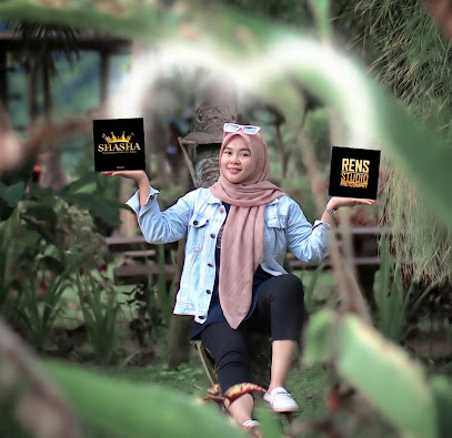 10 Rekomendasi Fotografer Padang Terbaik 2026 untuk Abadikan Momen Spesial Anda