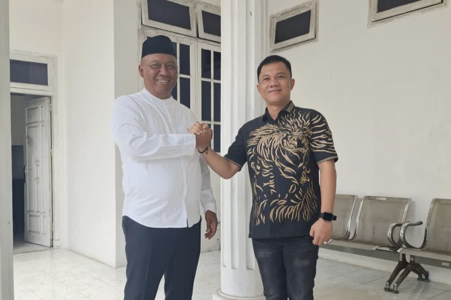 Silaturahmi Ketua YLPK PERARI dengan Plt Bupati Lamteng Disorot, Publik Kaitkan dengan Kursi Wabup yang Kosong
