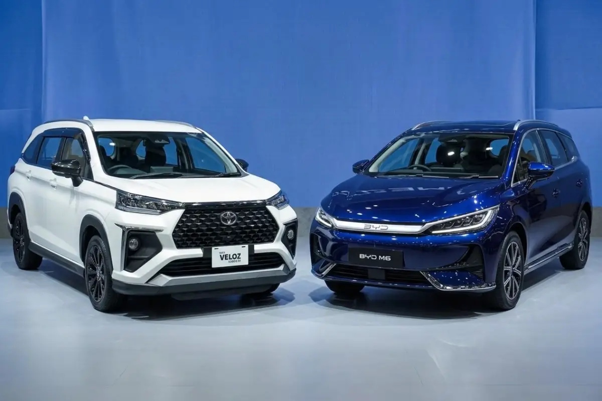 MPV Elektrifikasi Paling Laris April 2026: Veloz Hybrid vs BYD M6, Mana yang Lebih Cocok untuk Keluarga di Jambi?