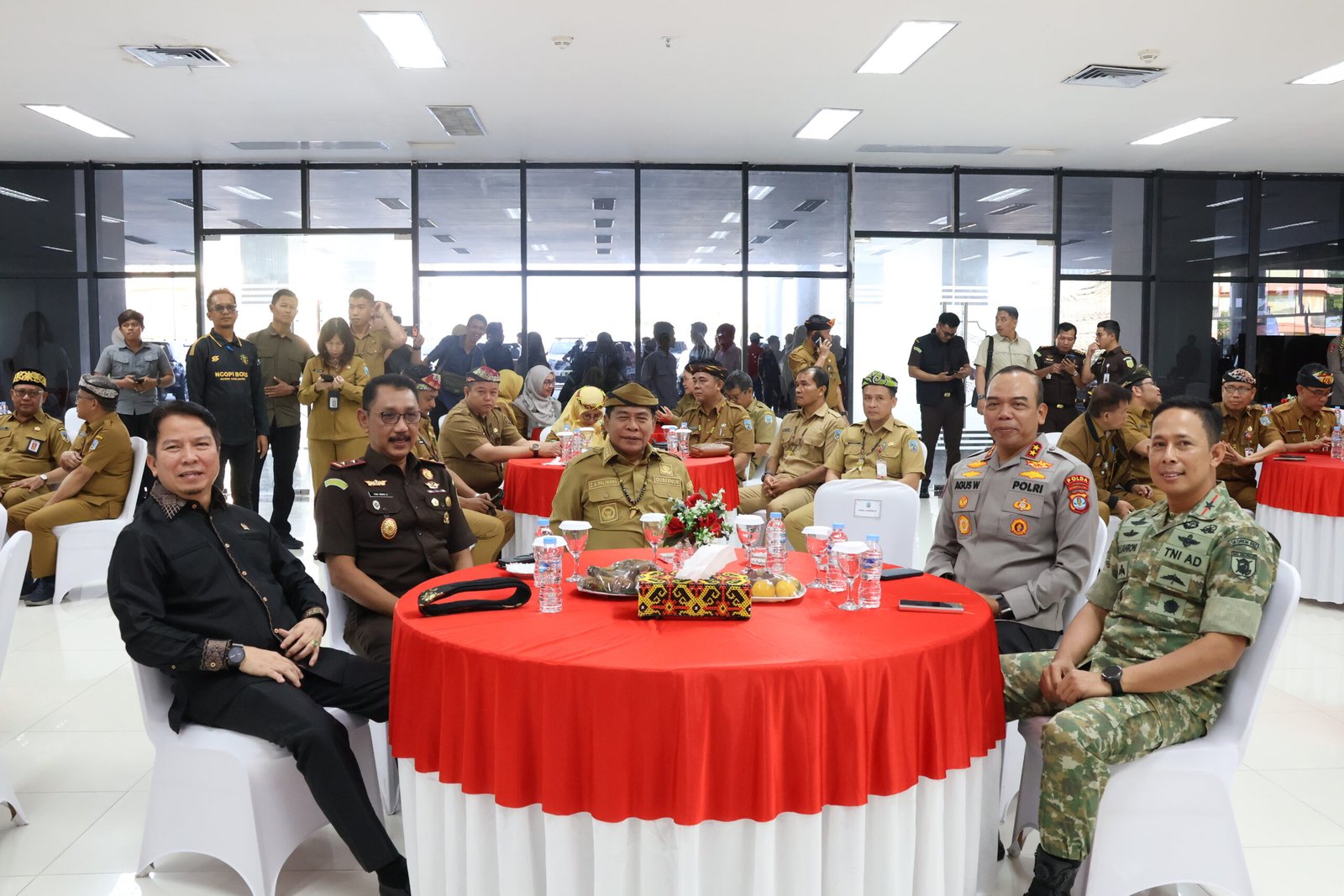 Kapolda Kaltara Irjen Agus Wijayanto Tekankan Sinergi Forkopimda di Coffee Morning Bersama Gubernur Zainal Paliwang