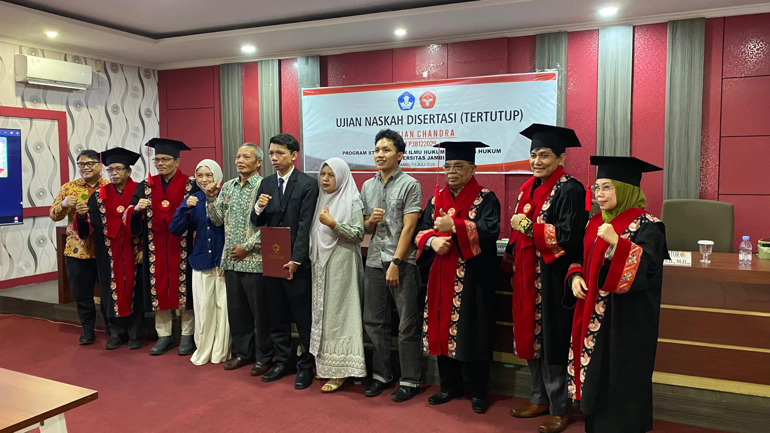 Akademisi Muda Asal Merangin, Febrian Chandra, Raih Gelar Doktor Ilmu Hukum UNJA di Usia 31 Tahun, Disertasi Tembus Jurnal Q1