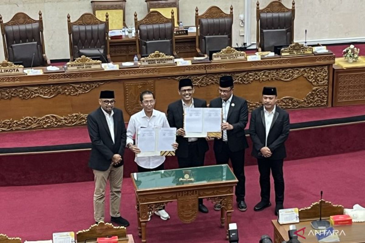 DPRD Batam Sahkan Ranperda Pertanggungjawaban APBD 2025, Pendapatan Terealisasi 96,48 Persen