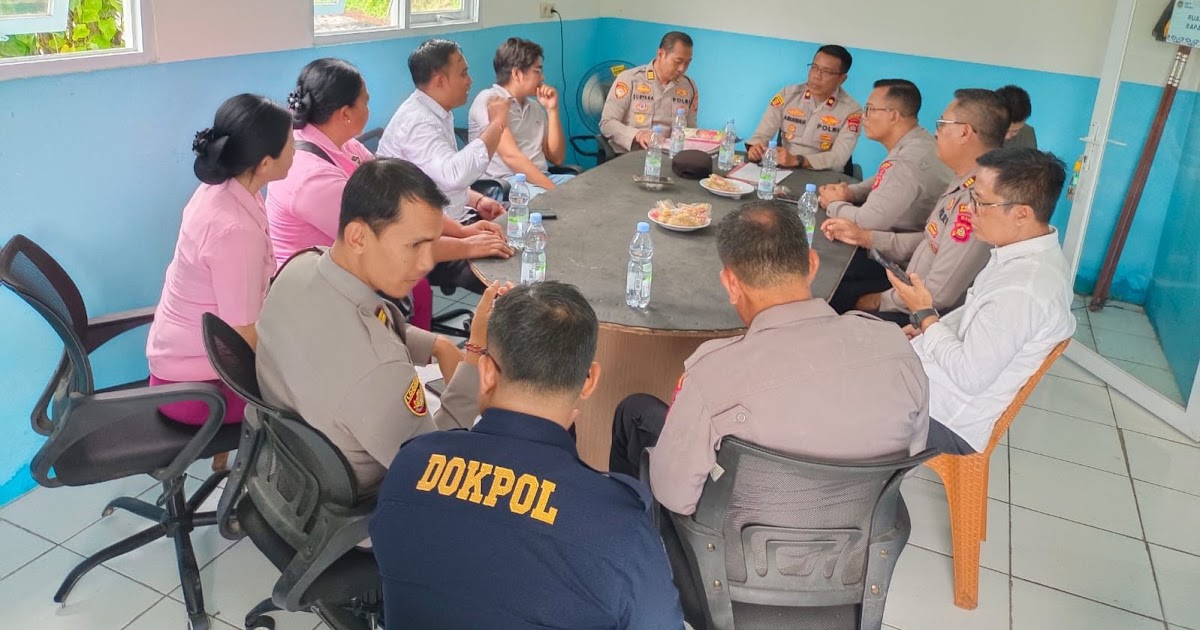 Wakapolres Klungkung Pimpin Rapat Evaluasi Dapur SPPG, Target 3.000 Penerima Manfaat Makan Bergizi Baru Tercapai 71 Persen