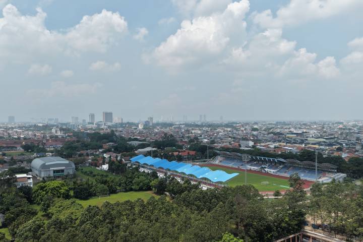 Cuaca Tak Menentu, BPBD Kota Tangerang Keluarkan Imbauan Waspada Hujan dan Udara Kabur Sepekan ke Depan