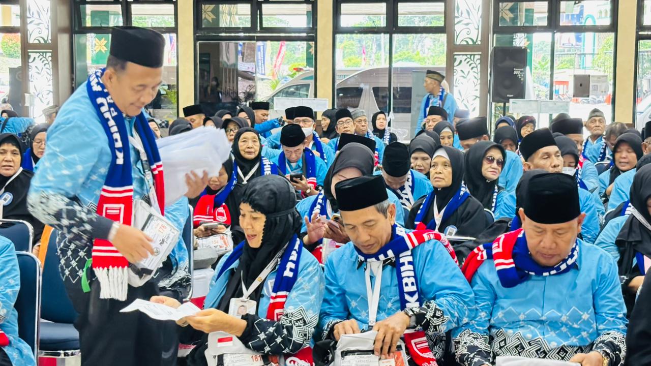 Embarkasi Palembang Selesaikan Pemberangkatan 6.640 Calon Haji Sumsel dan Babel, Kloter Terakhir Diberangkatkan Jumat