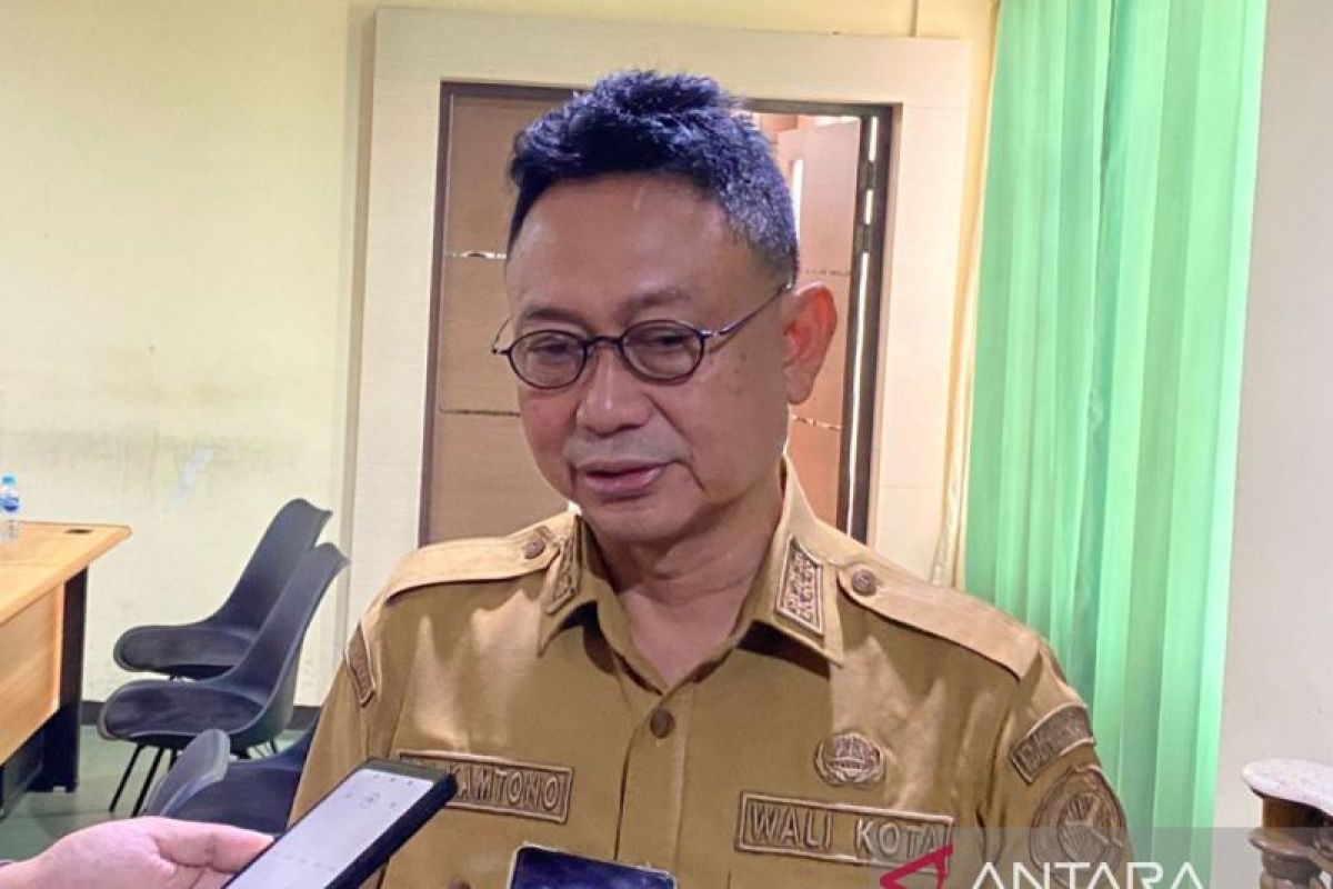 Pemkot Pontianak Sediakan Air Bersih Gratis untuk Warga Terdampak Kemarau, Hanya 3 Mobil Tangki Beroperasi