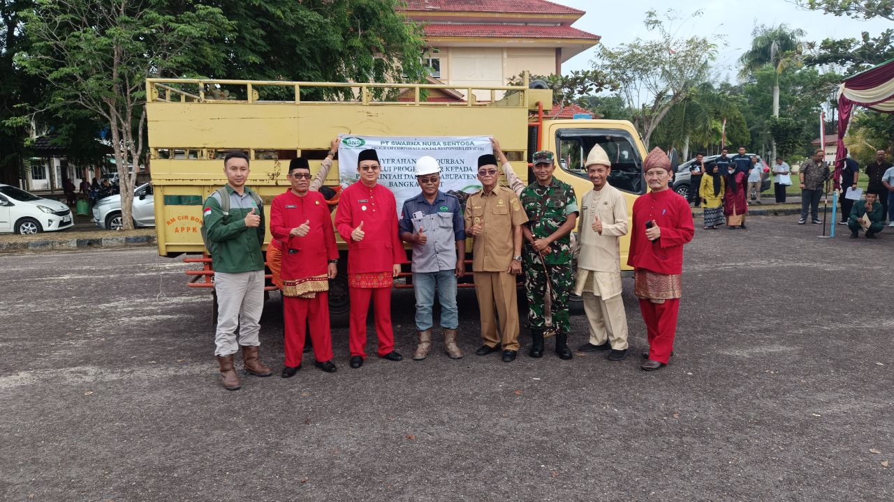 PT SNS Salurkan 4 Ekor Hewan Kurban di Bangka Barat, Jangkau Kodim hingga Desa Air Putih