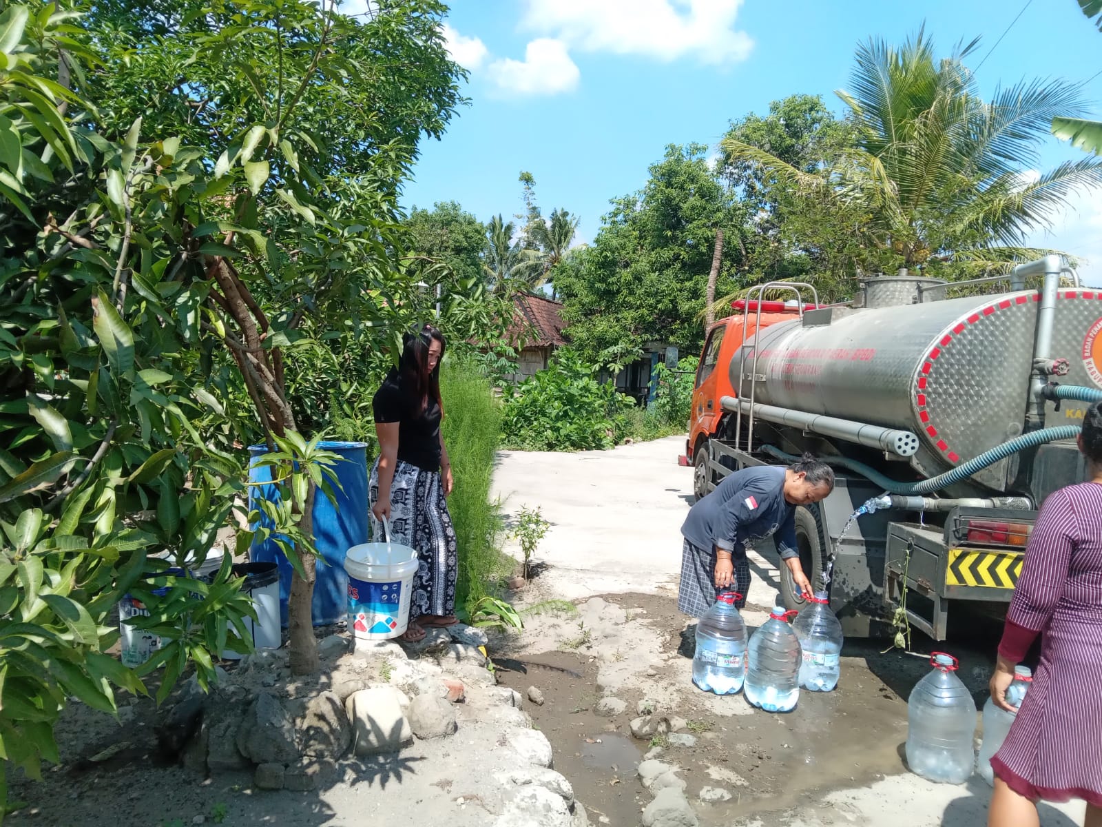 Kekeringan Ekstrem Landa 7 Kecamatan di Seram Bagian Timur, 24.089 Jiwa Terdampak Krisis Air Bersih