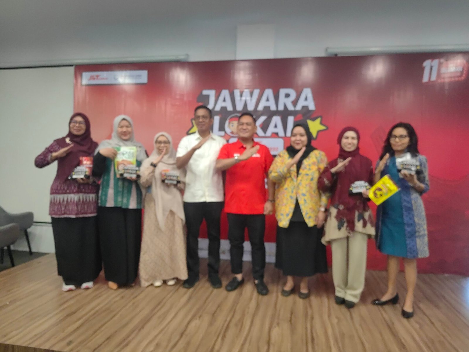 J&T Express dan Kementerian UMKM Pilih 5 Pelaku Usaha Sulsel Jadi Jawara Lokal, Dapat Modal Rp15 Juta dan Diskon Ongkir