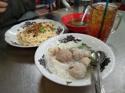10 Tempat Bakso Mie Ayam Palembang Paling Enak di 2026, Wajib Coba!