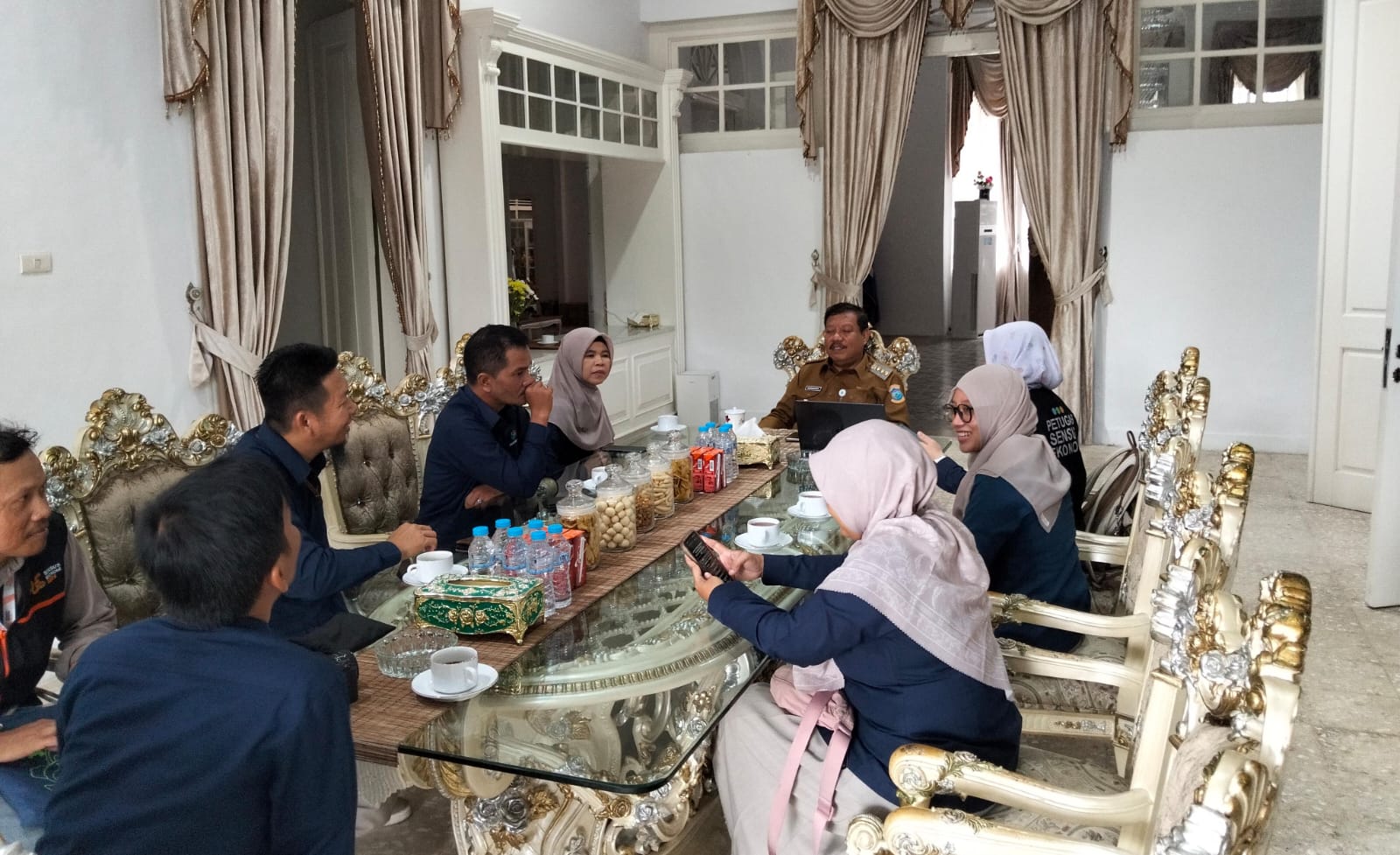 Wali Kota Pangkalpinang Saparudin Jadi Responden Perdana Sensus Ekonomi 2026, Petugas Mulai Datangi Rumah Dinas