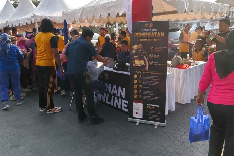 Polda Sulawesi Tengah Buka Layanan SIM Keliling hingga SKCK Gratis di Lapangan Vatulemo Palu Sambut Hari Bhayangkara ke-80