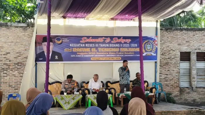 Babinsa Koramil 03/SB Dampingi Reses Anggota DPRD Sumut di Labuhanbatu, Serap Aspirasi Warga soal Infrastruktur dan Bansos