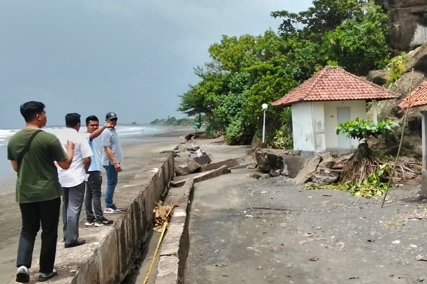 Abrasi Ancam 93 Km Garis Pantai Bali, BWS Dorong Percepatan Pengamanan Wisata Pesisir
