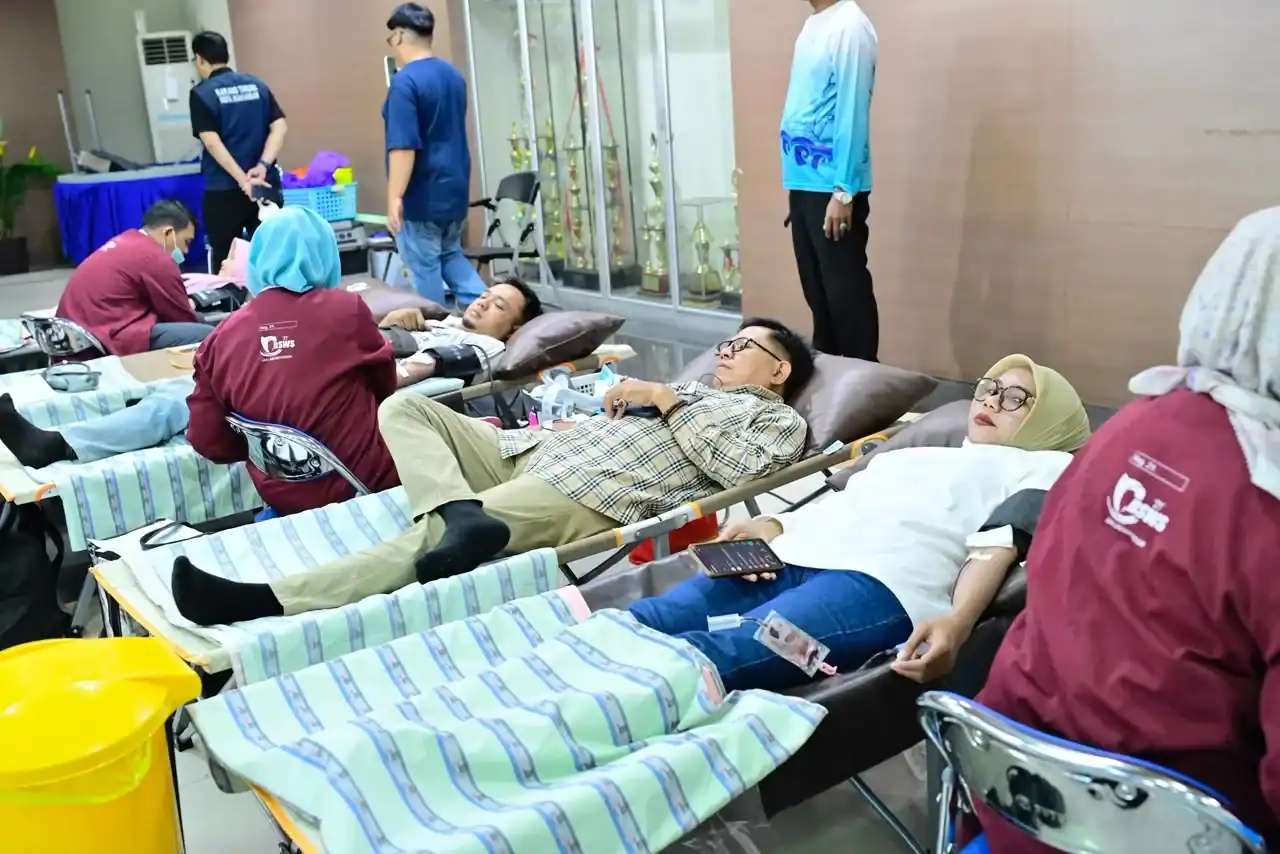 Donor Darah HUT PDAM Makassar Targetkan 150 Kantong, 37 Pendonor Lolos Skrining untuk RS Wahidin