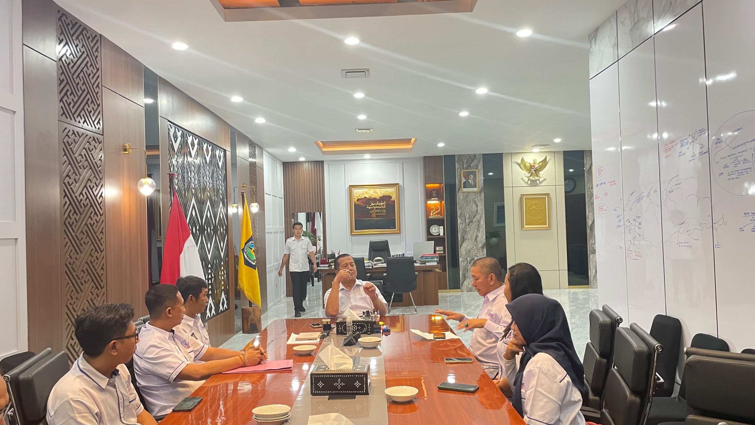 Gubernur NTB Lalu Muhamad Iqbal Dukung Penuh UKW SMSI-Solopos, Pinjamkan Gedung Bank NTB Syariah