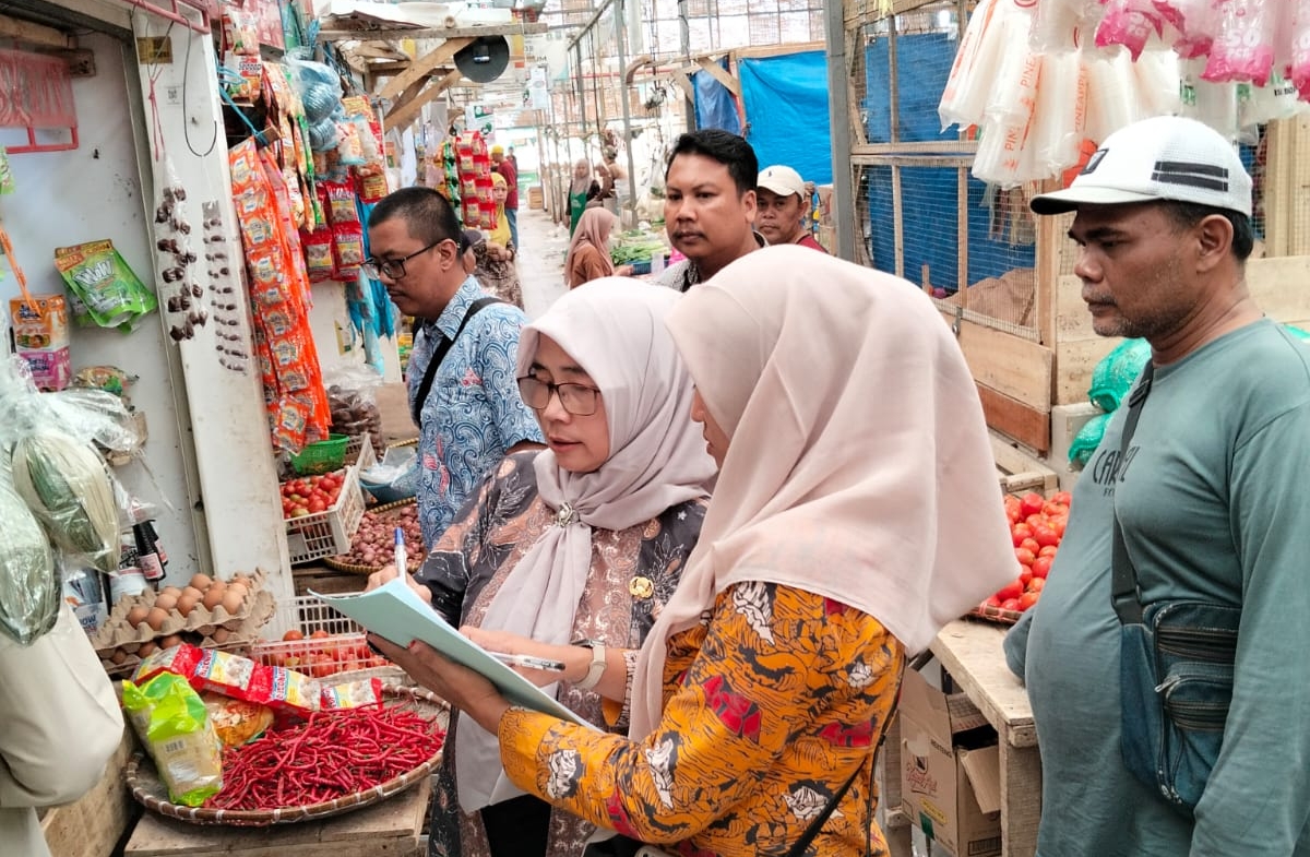 Harga Kebutuhan Pokok di Kabupaten Serang Stabil Pasca Idul Adha, Hanya Tomat Naik Jadi Rp12.000 Per Kilogram