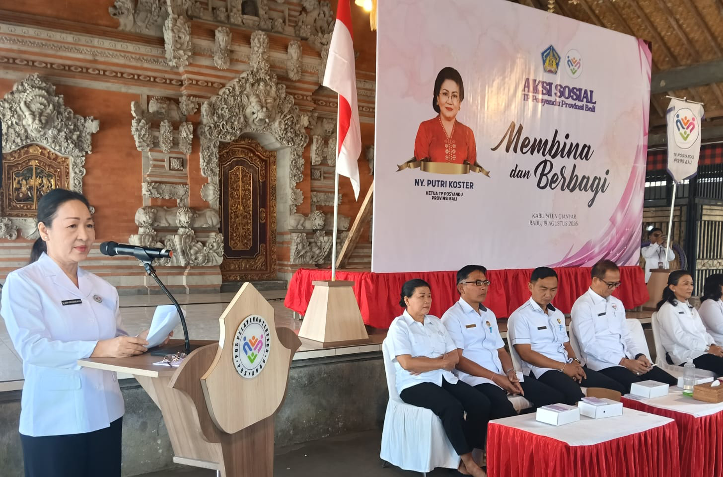 TP Posyandu Bali Salurkan 4,7 Ton Beras untuk 159 Kader di Gianyar, Diikuti 9.450 Butir Telur