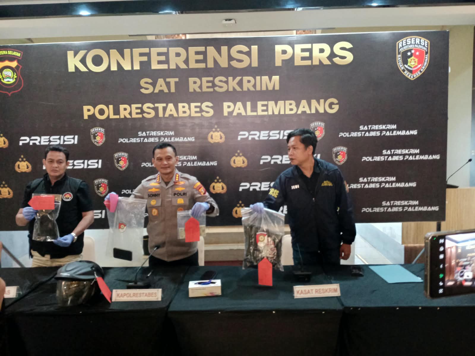 Kapolrestabes Palembang Ultimatum Begal Adinda Segera Menyerahkan Diri, Tekankan Tindakan Tegas Terukur untuk Bandit Jalanan