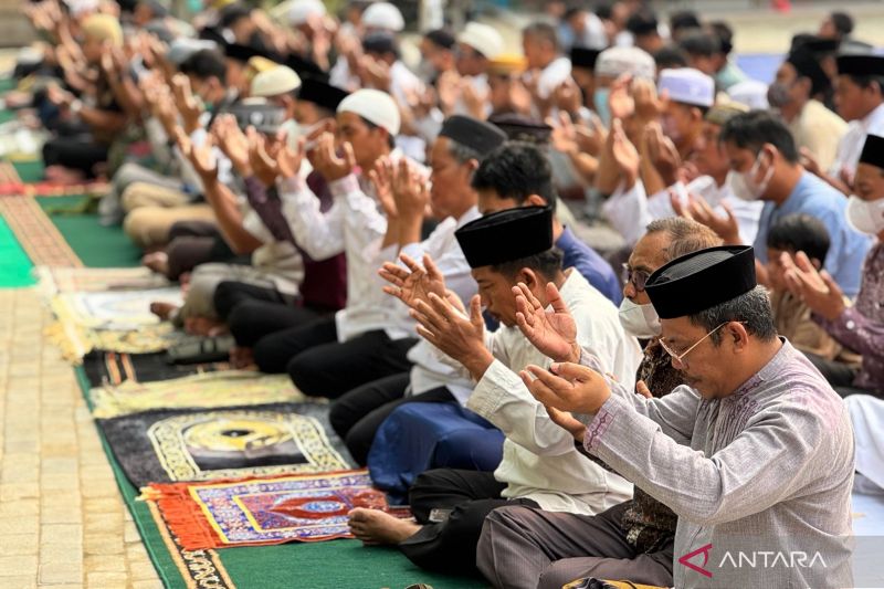 Warga Muhammadiyah Bulungan Gelar Shalat Istisqa Perdana di Tanjung Selor, Berharap Hujan Hentikan Karhutla
