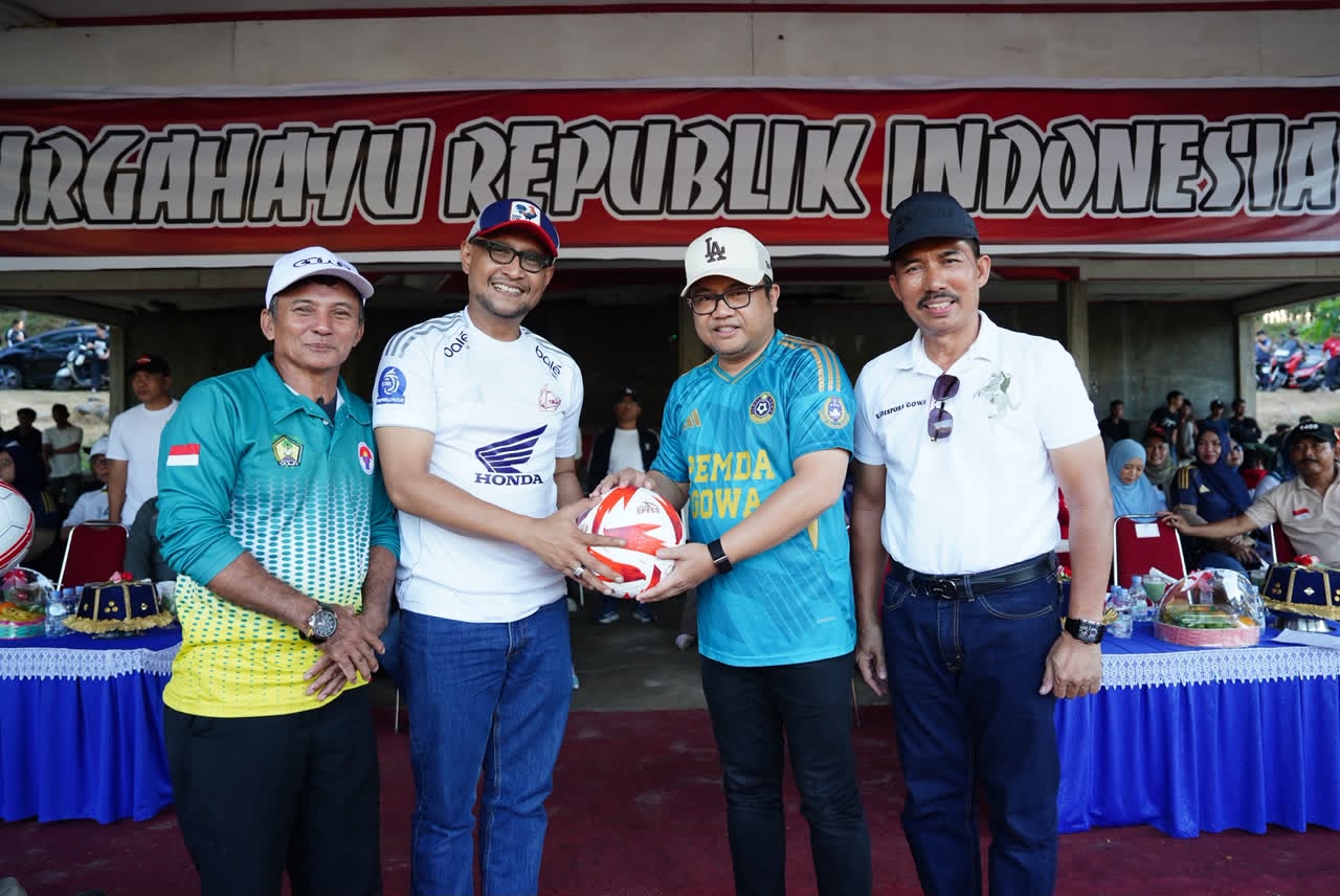 Turnamen Sepak Bola Antar Desa di Parangloe Gowa Resmi Dibuka, Wagub Siapkan Hadiah Rp 1 Juta untuk Pemenang