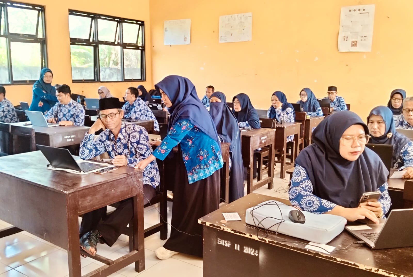 164 Guru di Lombok Barat Ikuti Uji Kompetensi, Dikbud Targetkan Peningkatan Mutu Pendidikan