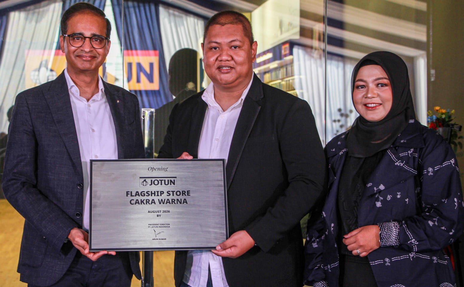 Jotun Buka Flagship Store Perdana di Palangka Raya, Hadirkan Ribuan Pilihan Warna dan Konsultasi Ahli
