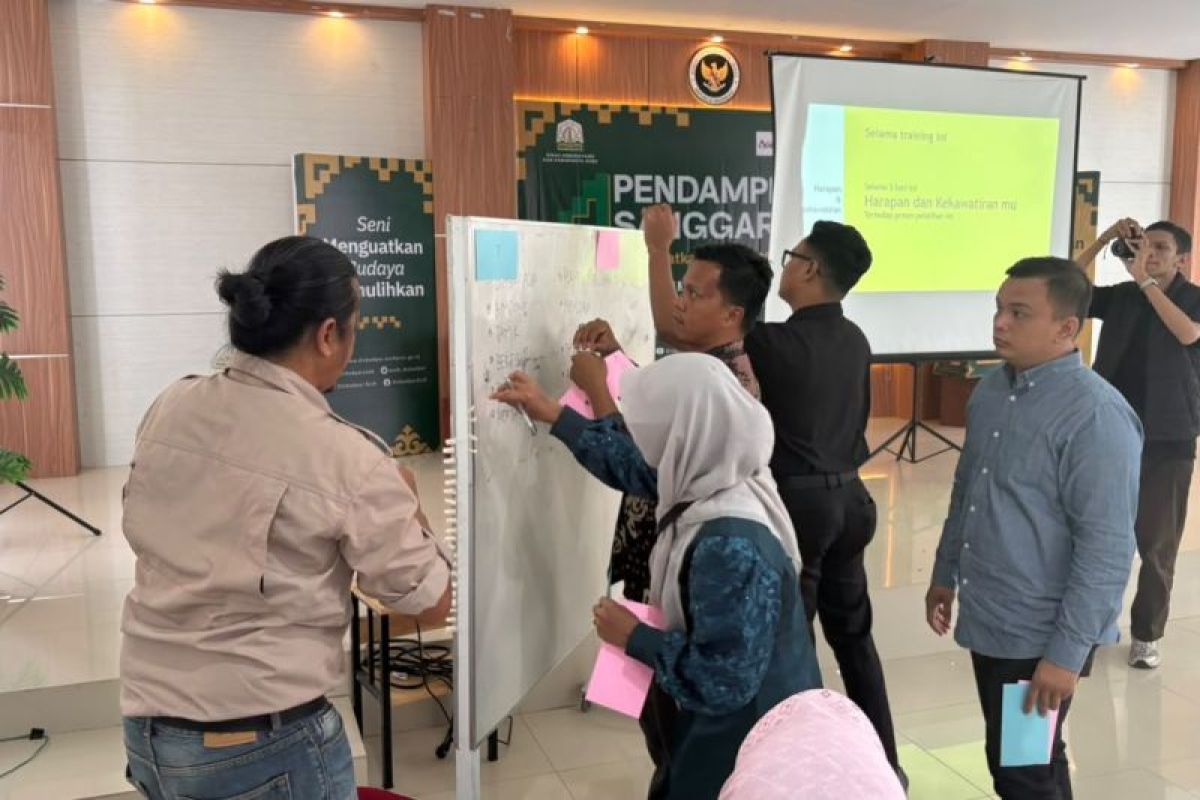 30 Sanggar Seni di Aceh Terdampak Banjir dan Longsor Dapat Pendampingan dari Disbudpar Aceh