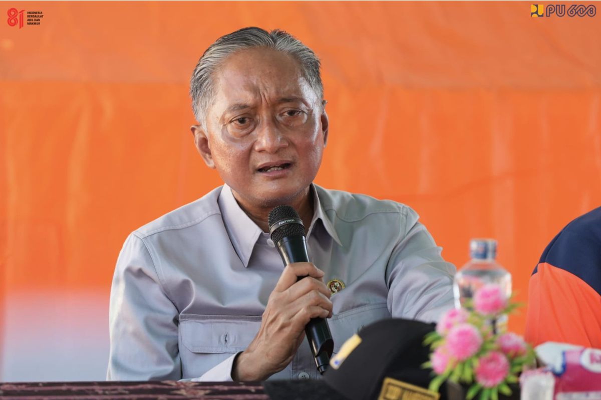 Menteri PU Dody Hanggodo Prioritaskan Air Bersih dan Tanggul Pantai di Pulau Palue