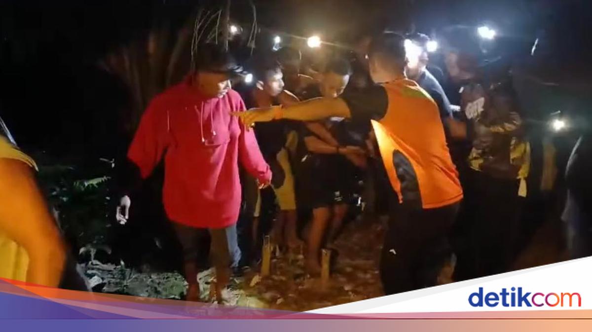 Tiga Pemancing Asal Tebo Ditemukan Tewas Setelah Perahu Karam di Sungai Batanghari, Jasad Korban Dievakuasi ke Rumah Duka