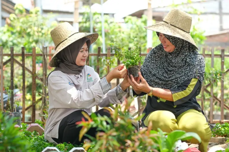 PLN IP UBP Semarang Kembangkan Green House Berenergi Angin untuk KWT Cantik Bahari di Pesisir Tanjung Mas, Manfaatkan 360 Kg Limbah Besi